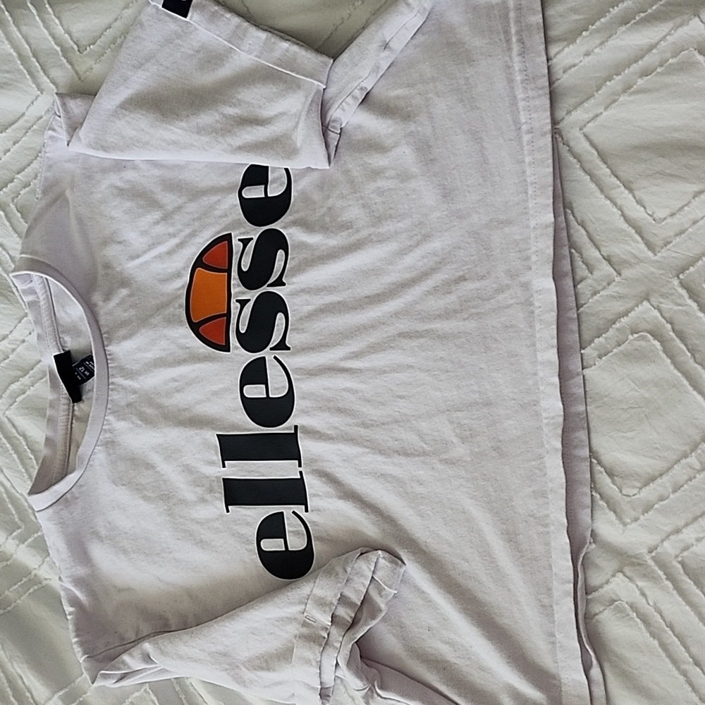 *SALE* Ellesse Crop Top